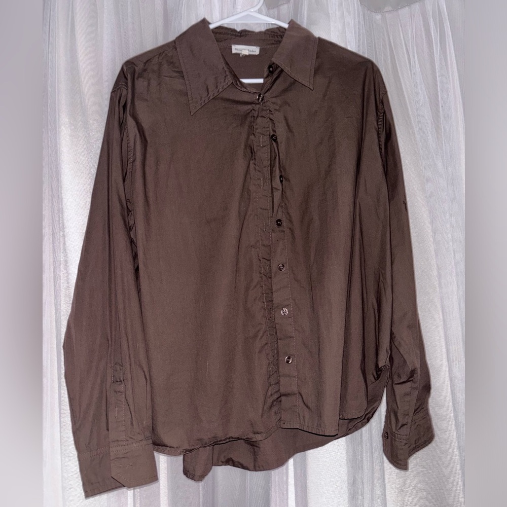 NWOT BUTTON UP LONG SLEEVE SHIRT